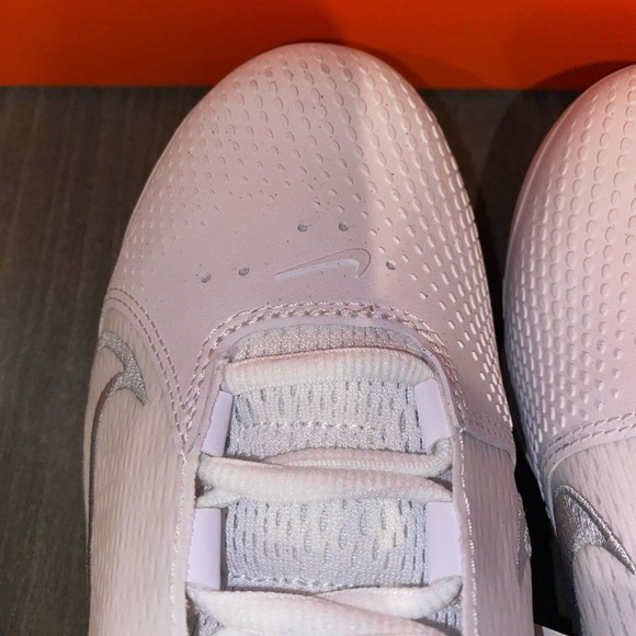 Nike Hyperdiamond 4 Elite Women's Softball Cleats - NWOB Sz 9 - Picture 5 of 6